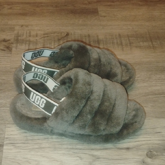 UGG Fluffy Charcoal Slides Women's Size 10 - Picture 6 of 11